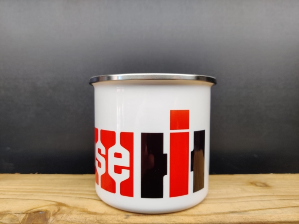 CASE IH Emaille Tasse